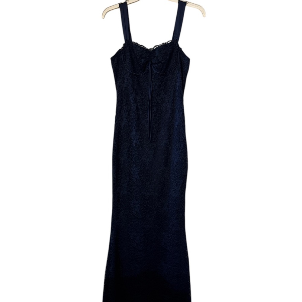 Elegant Black Lace Dress